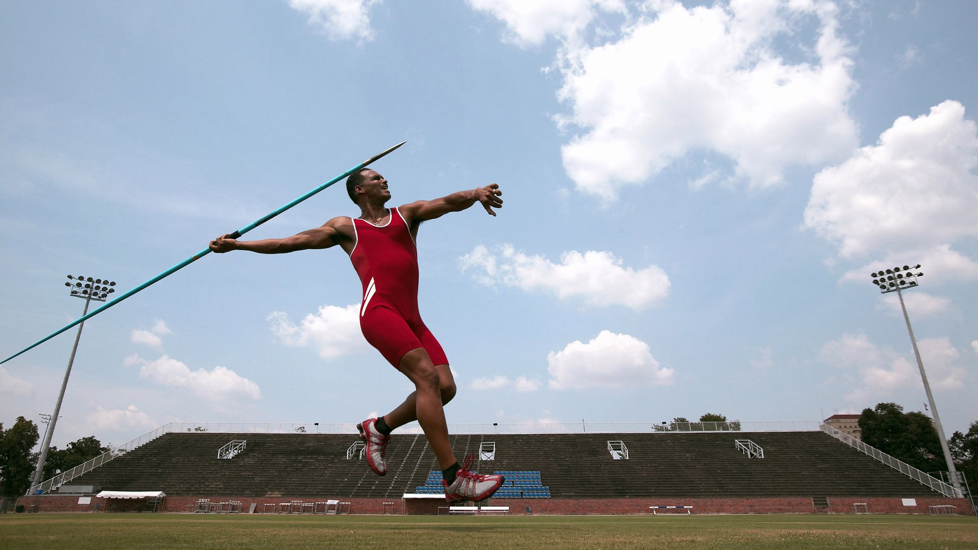 _网球训练新装备：科技引领培训新时代_，新型网球训练器